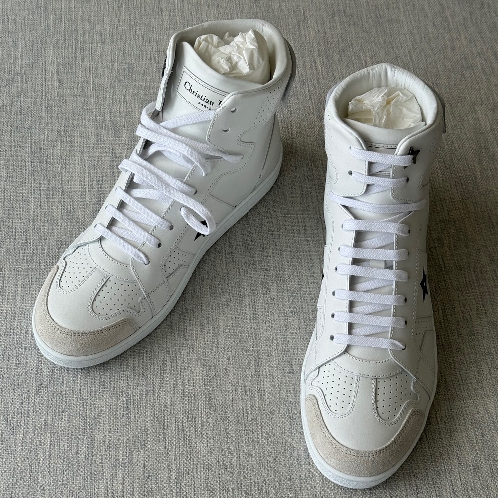 NIB Dior Star white Calfskin and Suede High Top Sneakers